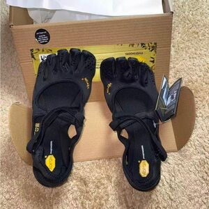 Vibram Black FiveFingers V-Soul Shoes
